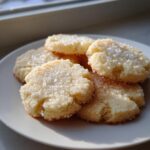 3-ingredient butter cookies - Tasty